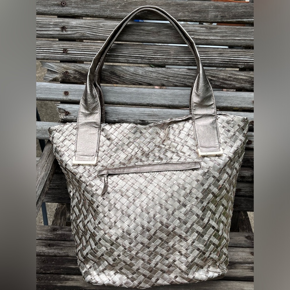 Elliott Lucca Woven Shopper Tote